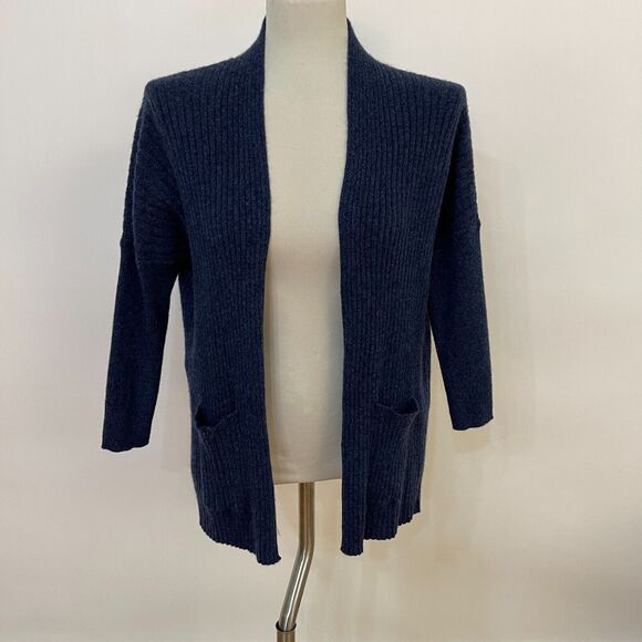Club Monaco Cardigan Sweater Small 100% Italian Cashmere Blue - Picture 1 of 10
